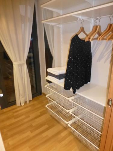 Hostal L'astrolabi Guest House