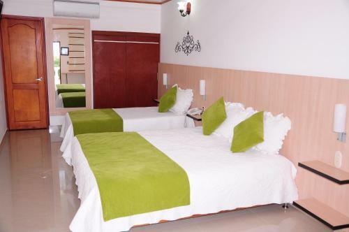 Hotel Verano Plaza