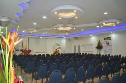 Hotel Verano Plaza