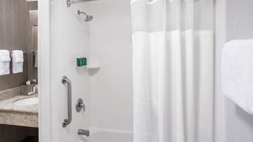 Hotel Courtyard Jersey City Newport