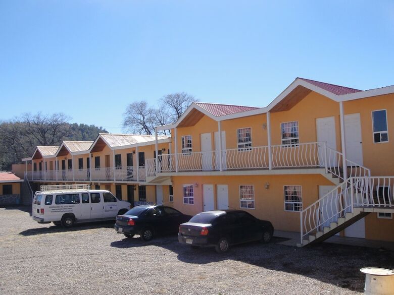 Hotel Hacienda Bustillos