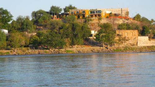 Hotel Rio Vista