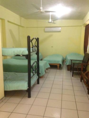 Hotel Y Hostel Guerrero