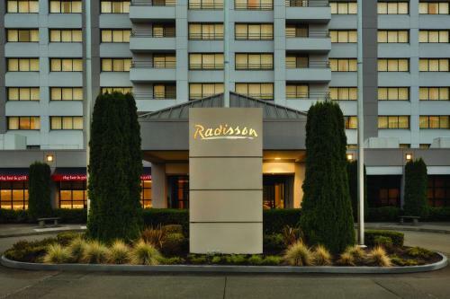 Radisson Hotel Gateway Seattle-tacoma Airport
