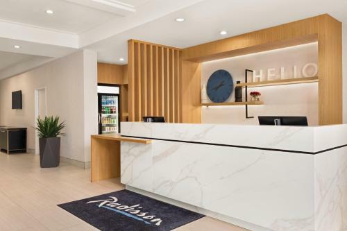Radisson Hotel Gateway Seattle-tacoma Airport