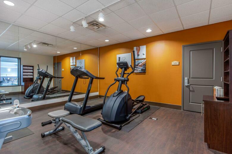 Hotel Comfort Suites Jackson