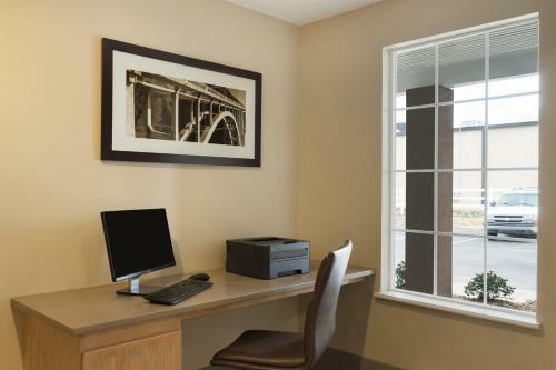 Hotel Country Inn & Suites By Carlson Jackson