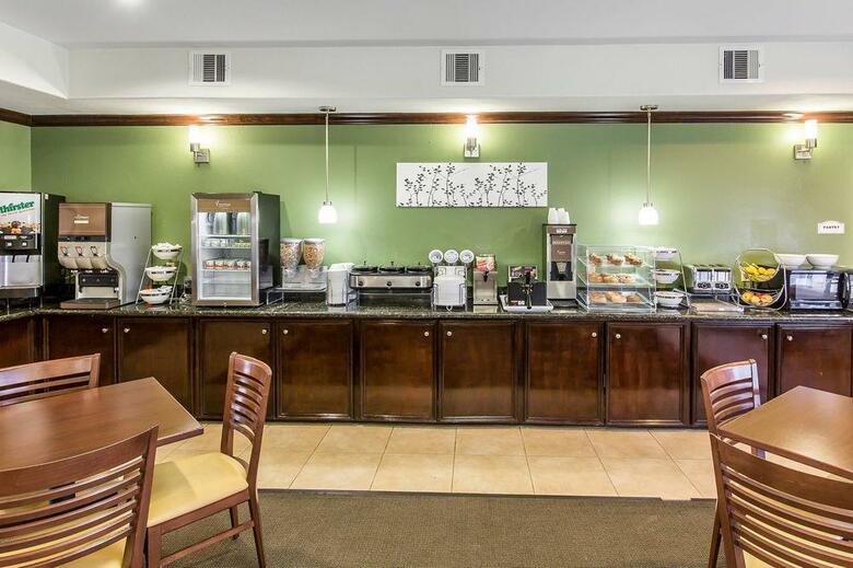 Hotel Sleep Inn & Suites Bush Intercontinental - Iah East