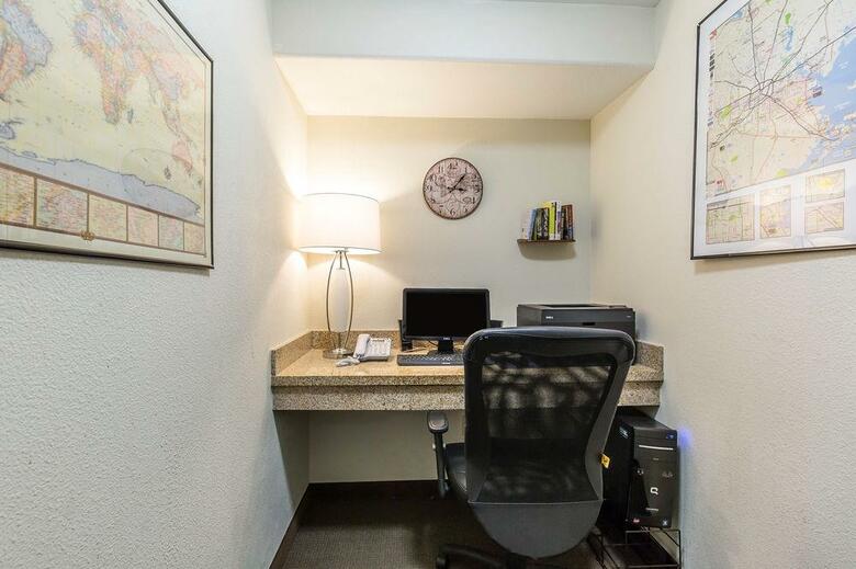 Hotel Sleep Inn & Suites Bush Intercontinental - Iah East