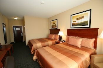 Parke Regency Hotel And Conference Center