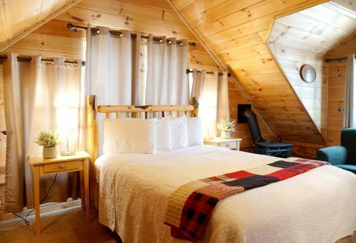 Motel Moose Creek Cabins