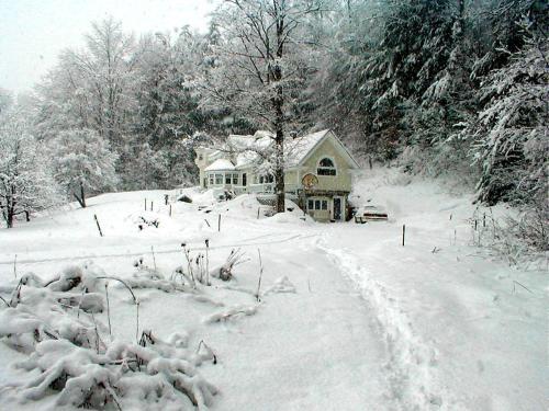 Bed & Breakfast Mountain Valley Retreat