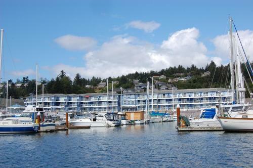 The Landing At Newport Condominium Hotel