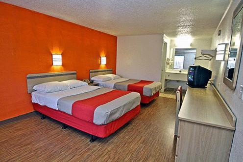 Motel 6 Kalamazoo
