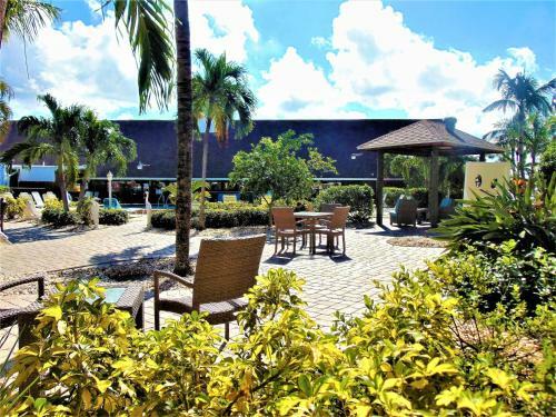 Hotel Dolphin Key Resort - Cape Coral