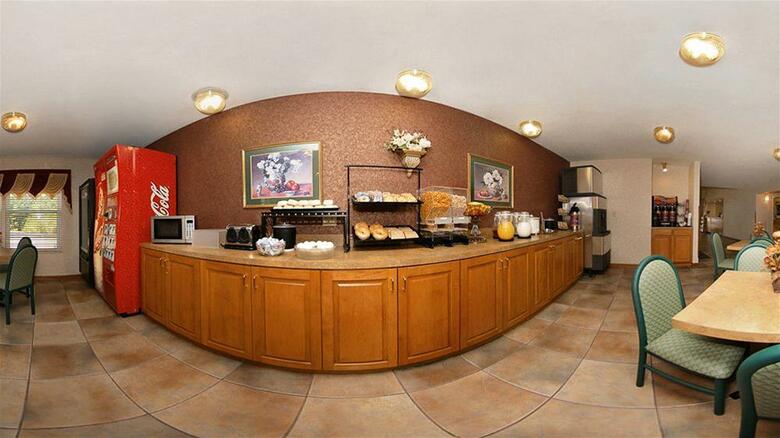 Hotel Comfort Inn I-40 East