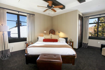 Aparthotel Lumiere Hotel