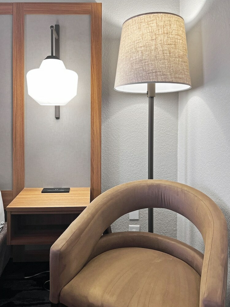 Hotel Fairfield Inn & Suites By Marriott Rogers
