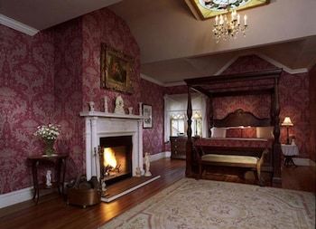 Bed & Breakfast The Pink Mansion
