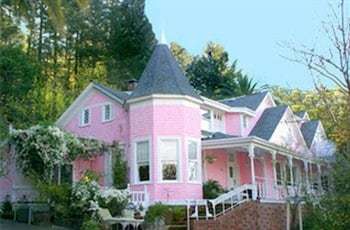 Bed & Breakfast The Pink Mansion