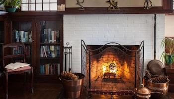 Bed & Breakfast Craftsman Inn