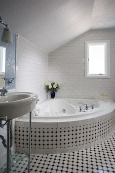 Bed & Breakfast Craftsman Inn