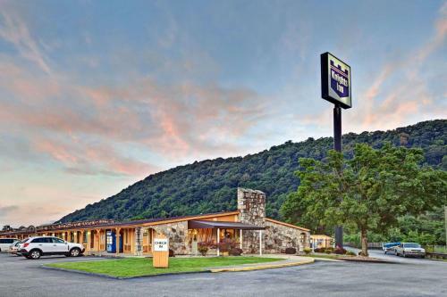 Motel Knights Inn Charleston West Virginia