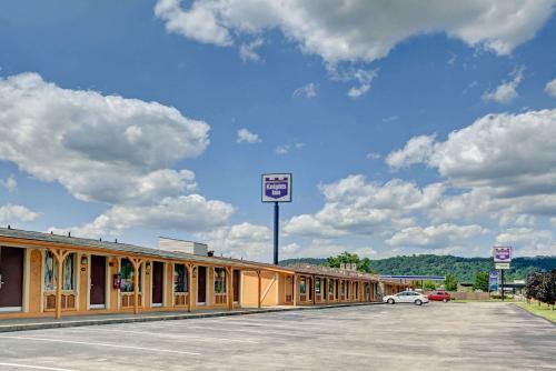 Motel Knights Inn Charleston West Virginia