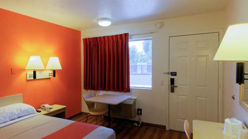 Motel 6 Chico