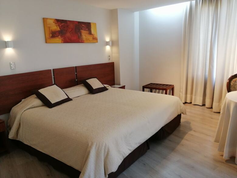 Hotel Montecarlo Santiago