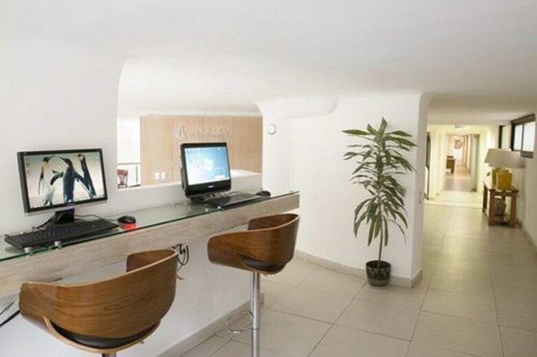 Hotel Montecarlo Santiago