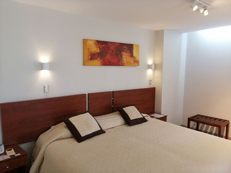 Hotel Montecarlo Santiago