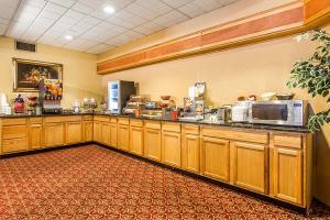 Hotel Clarion Inn Cookeville