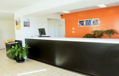 Motel 6 Cookeville