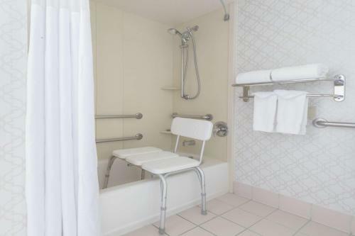 Hotel Hawthorn Suites By Wyndham Livermore