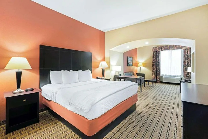 Hotel La Quinta Inn & Suites Mcalester