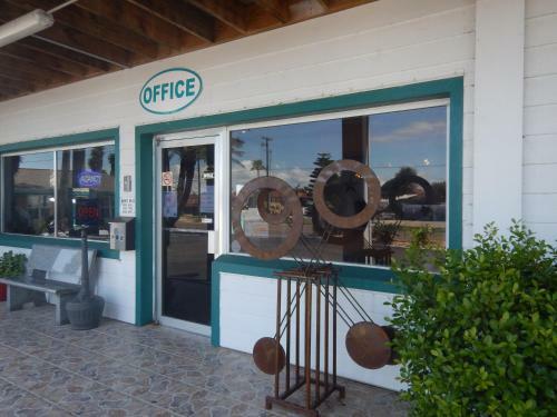 Motel Tropic Island Resort