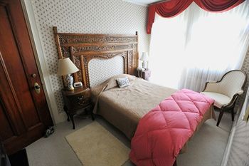 Hotel Wilburton Inn