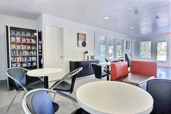 Motel 6 Rockport