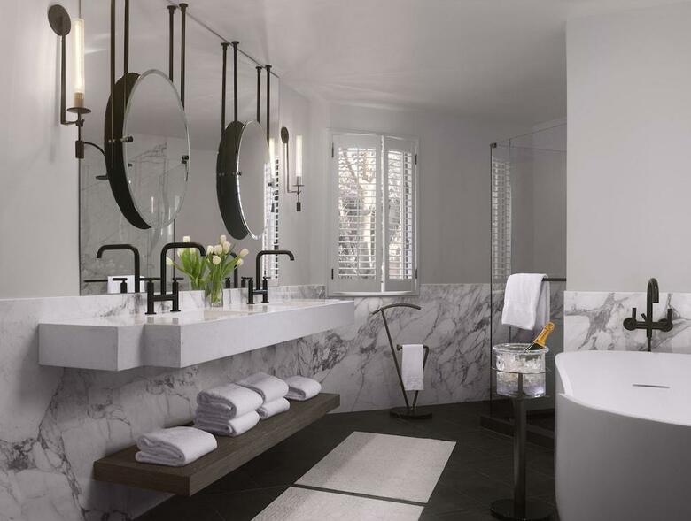 Hotel Villagio Inn And Spa