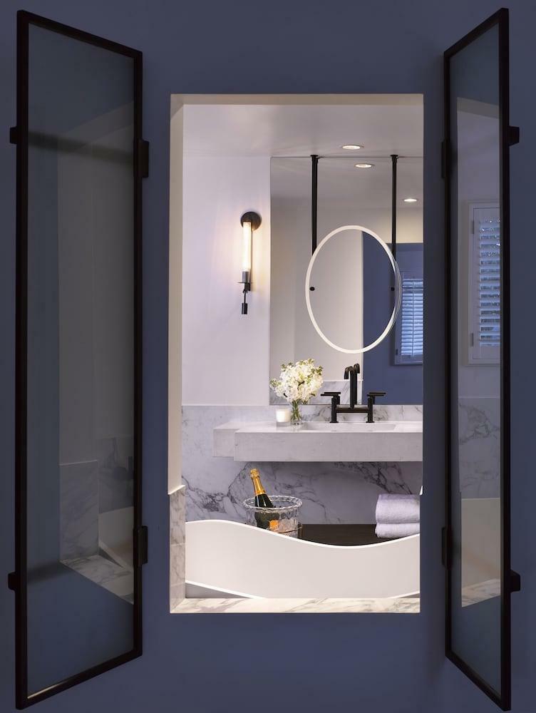 Hotel Villagio Inn And Spa