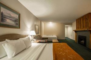 Hotel Comfort Suites Cherokee