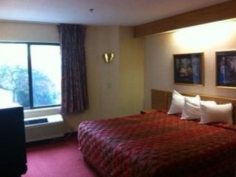 Motel Smoky Mountains Inn & Suites - Cherokee