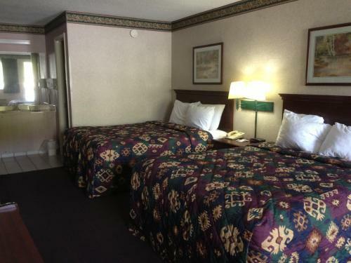 Cherokee Grand Hotel