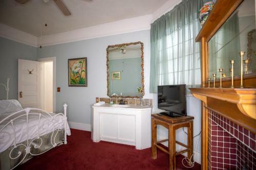 Bisbee Grand Hotel