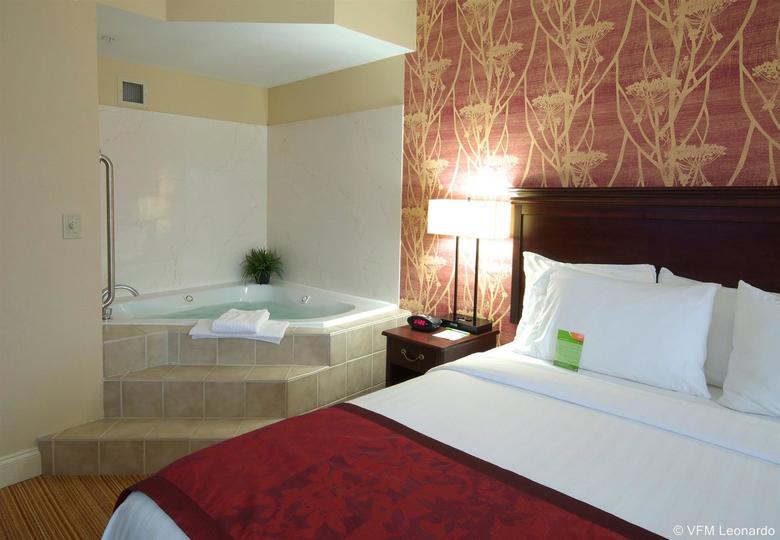 Hotel Courtyard By Marriott Hickory