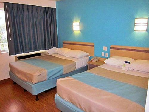 Motel 6 Del Rio