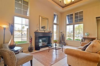 Hotel University Park Inn & Suites