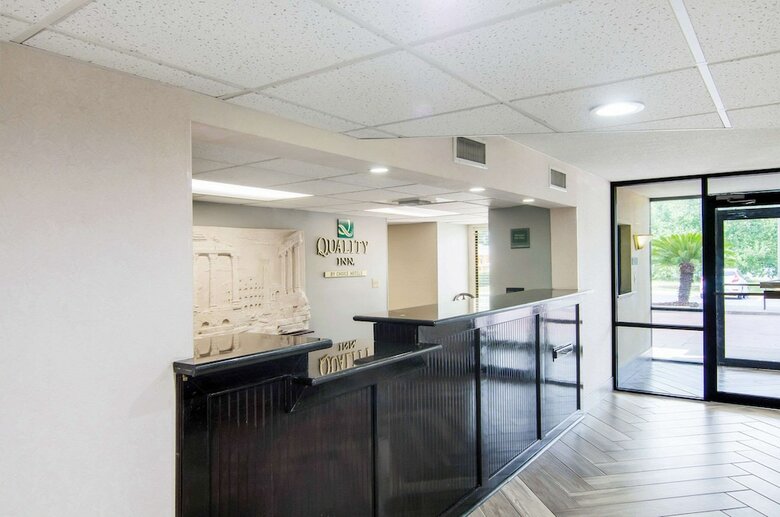 Hotel Quality Inn Saraland