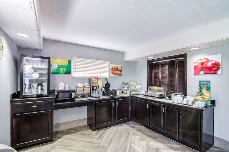 Hotel Quality Inn Saraland